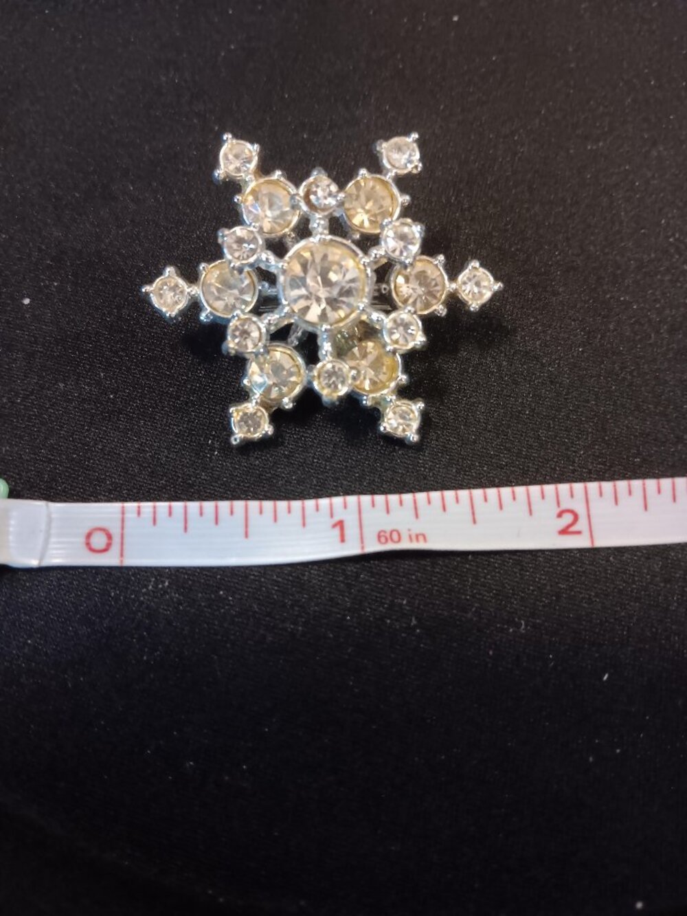 Vintage Rhinestone Brooch Pure Icy Rhinestones! STUNNING!!! SNOWFLAKE Shape